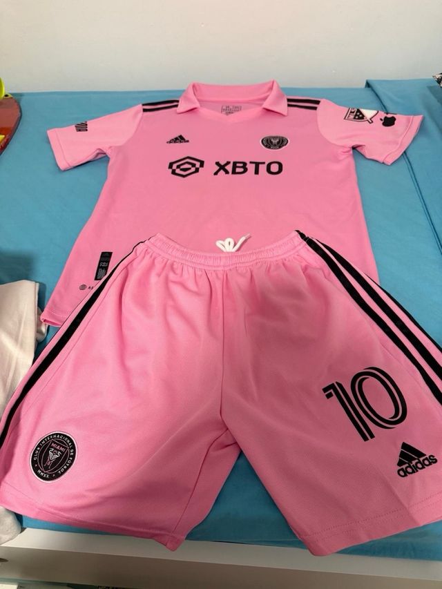 Conjunto Fútbol Barcelona Talla 10