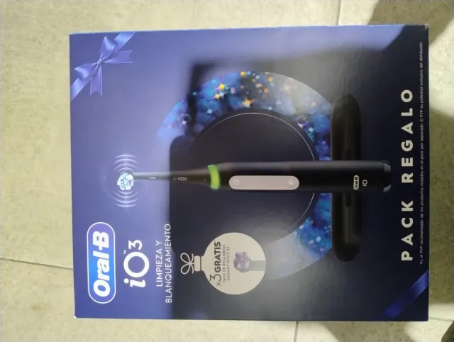 Oral-B iO3 Pack Regalo Limpieza y Blanqueamiento