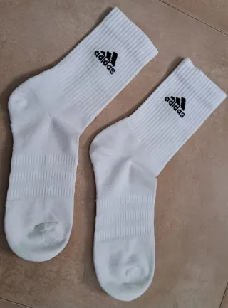 Calcetines Adidas Blancos.