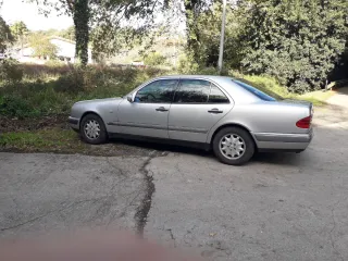 Mercedes-Benz Clase E 1994