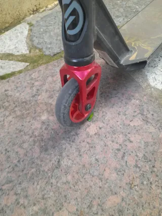 Patinete Oxelo Freestyle Negro y Rojo