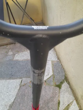 Patinete Oxelo Freestyle Negro y Rojo