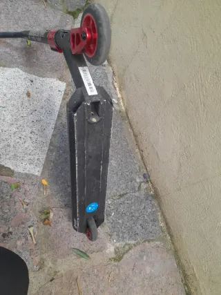 Patinete Oxelo Freestyle Negro y Rojo