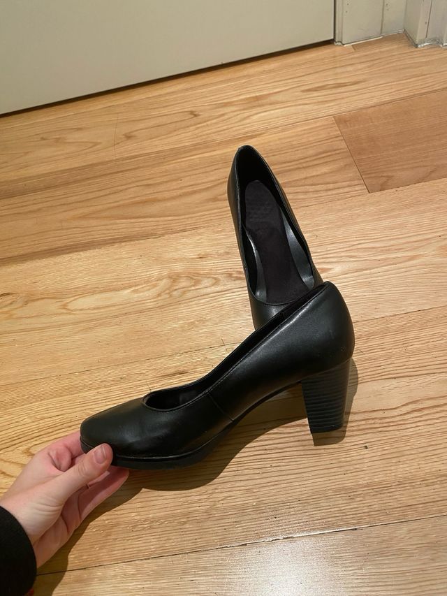 Zapatos de salón negros