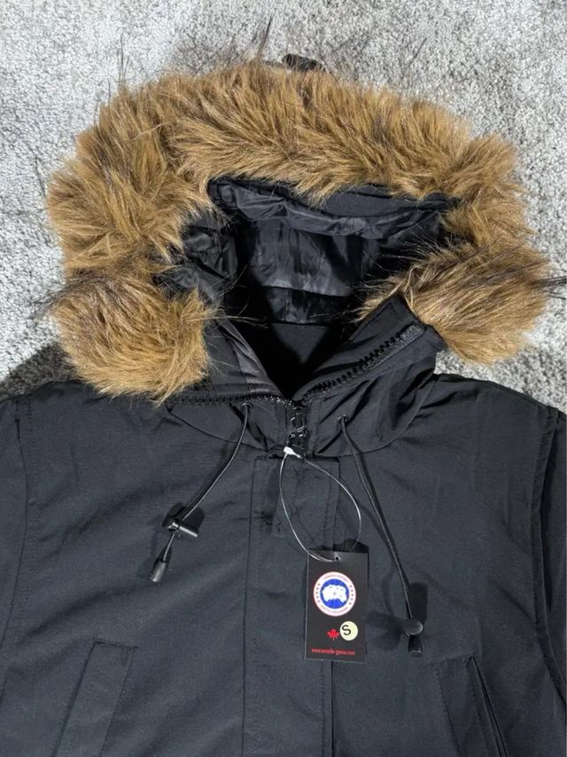 Chaqueta o abrigo Canada Goose Negra