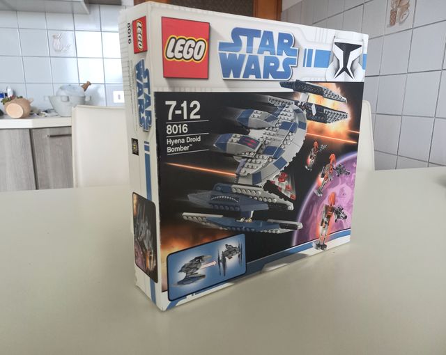 LEGO Star Wars 8016 Hyena Droid Bomber