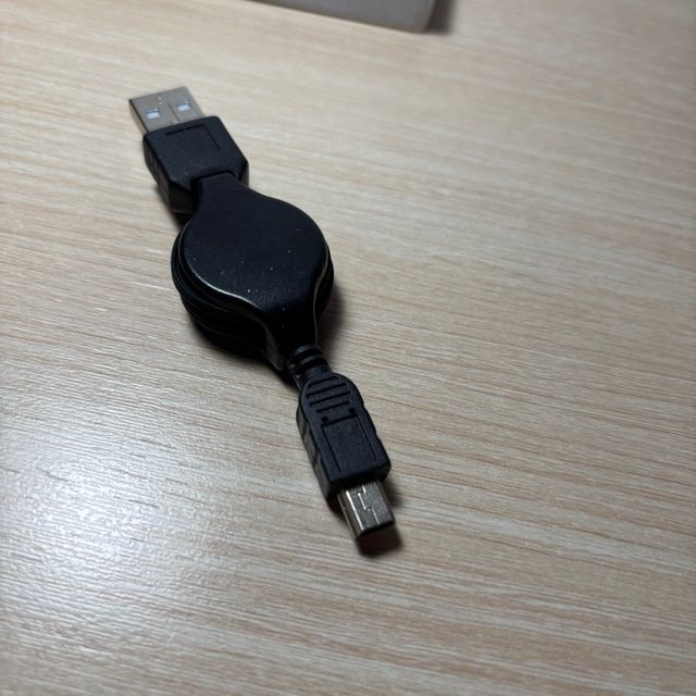 Ratón EDEBÉ USB retráctil