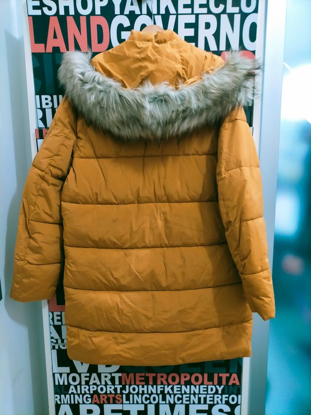 Piumone invernale uomo con cappuccio removibile