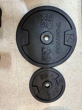Barra de pesas con discos