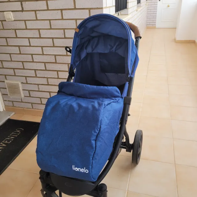 Cochecito de bebé Lionelo azul
