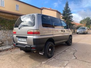 Mitsubishi Space Gear 1998