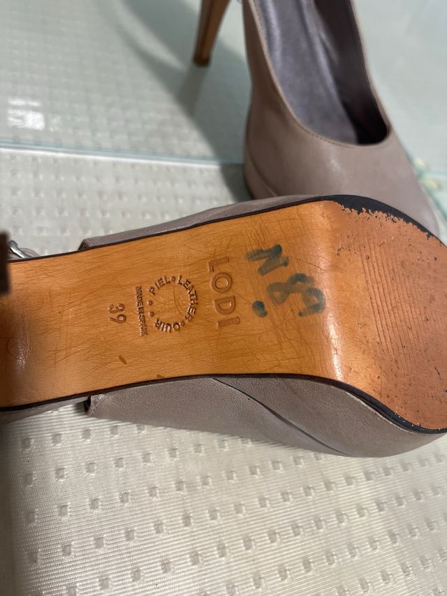 Zapatos de tacón beige mujer talla 39