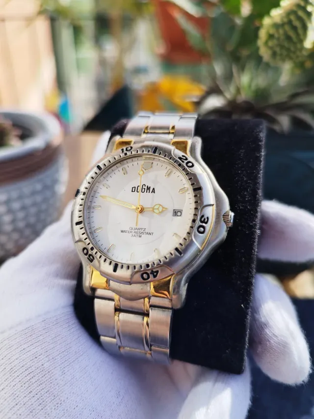 Reloj Dogma Quartz Water Resistant 3ATM