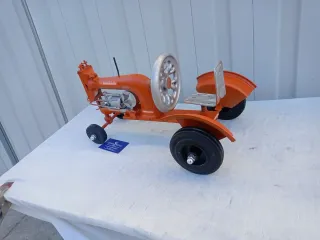 Tractor antiguo Barreiros máquina coser