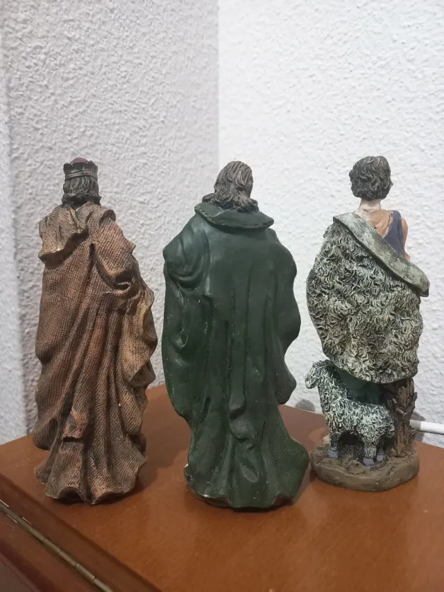 3+1 Figuras 19cm Portal ❤️ de Belén nacimiento