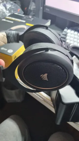 Corsair HS70 PRO WIRELESS ROTOS