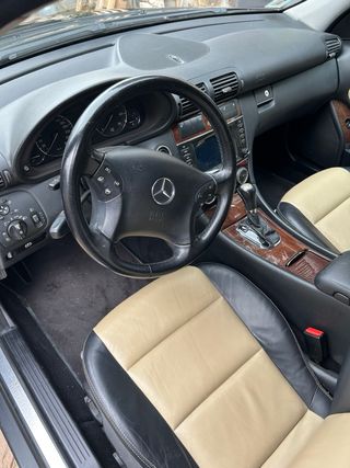 Mercedes-Benz Clase C Kompressor Elegance 2005