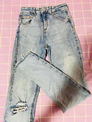 Pantalón vaquero Pull&Bear talla 34