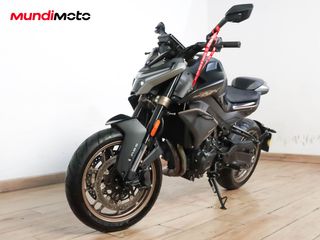 CFMOTO 800NK ADVANCED