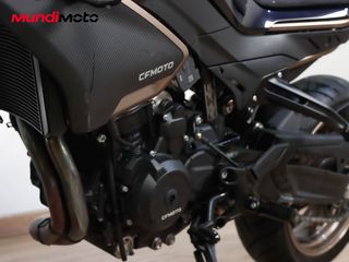 CFMOTO 800NK ADVANCED