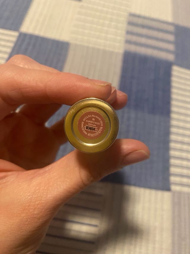 Becca Dorado cuapid’s kiss