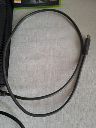 Xbox 360 slim + 4 Giochi