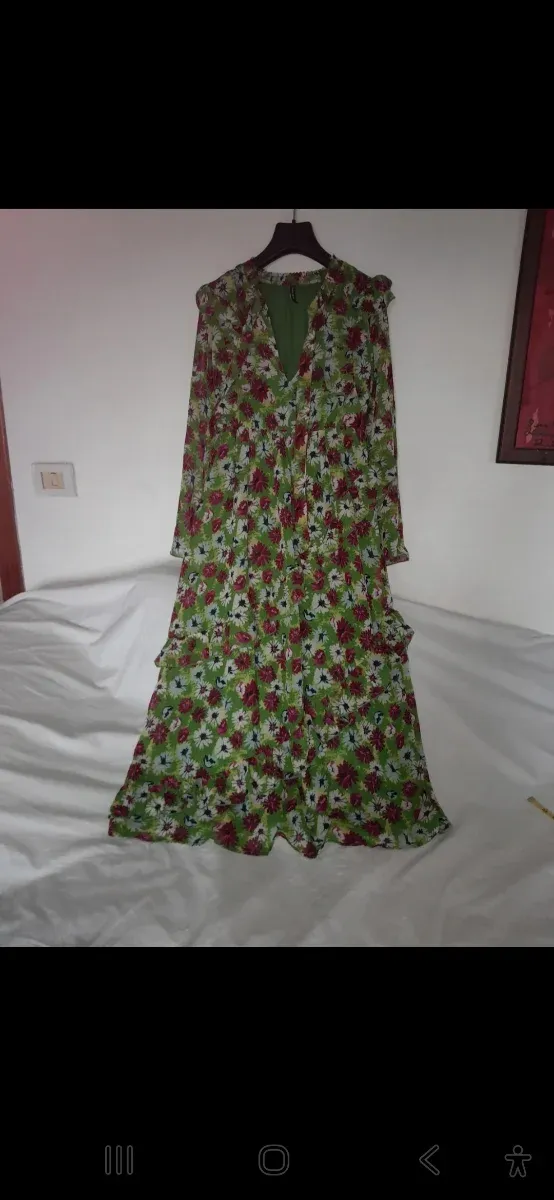 Abito lungo floreale verde