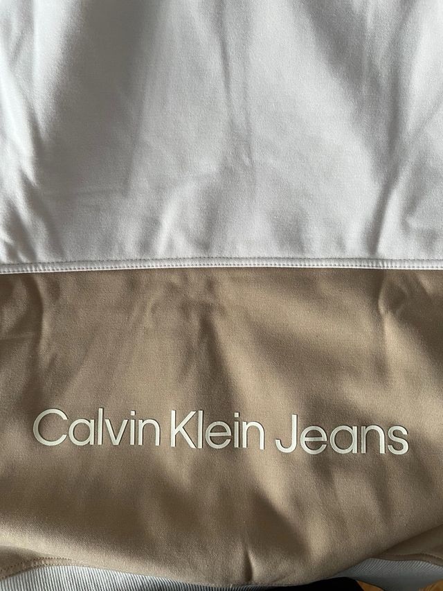 Sudadera Calvin Klein Beige - Talla S