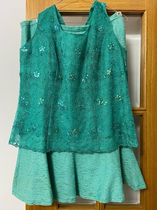 Vestido fiesta, y conjuntos de falda y blusa