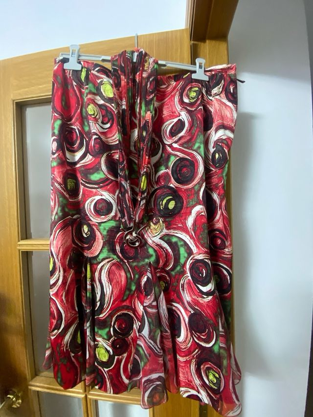 Vestido fiesta, y conjuntos de falda y blusa