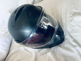 Casco Moto Scorpion con Micrófono Midland