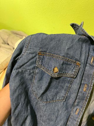 Chaqueta vaquera azul Bershka