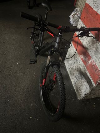 Bicicleta Cube Attention SL