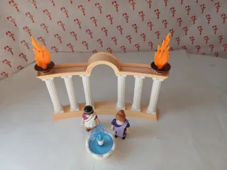 Playmobil Romanos con Fuente y Antorchas
