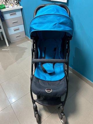Silla de paseo ligera azul