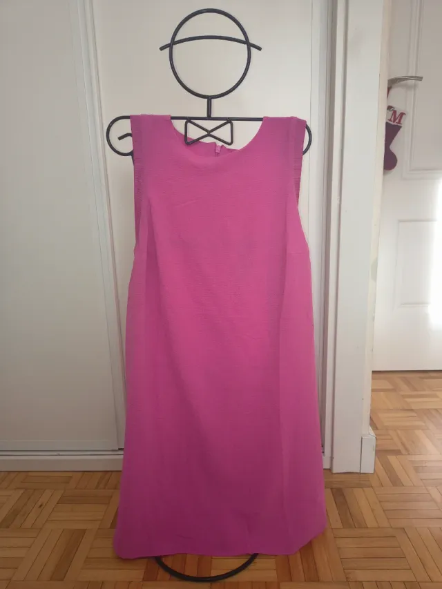 Vestido rosa Pepe Jeans, ideal para vestir.