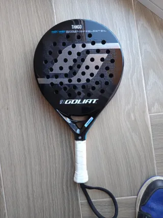 Raqueta de pádel Goliat Tango