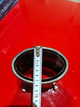 Cola de escape ovalada universal