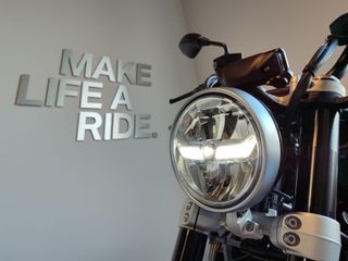 BMW R 12