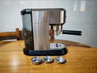 Cafetera DeLonghi Negra 1L