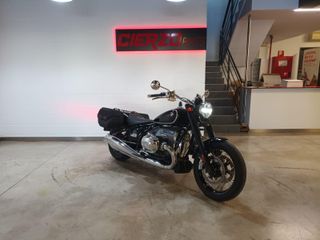 BMW R 18 First Edition