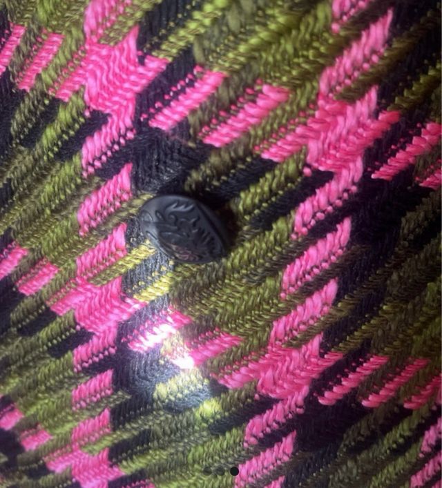 Abrigo Naf Naf cuadros rosa y verde