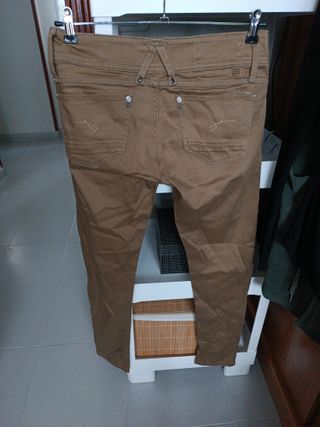 Pantalón G-Star chica, regalo otro pantalón ver fo