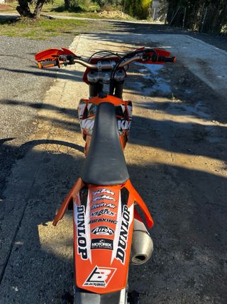 KTM EXC 250 F 2004 (Con motor nuevo)