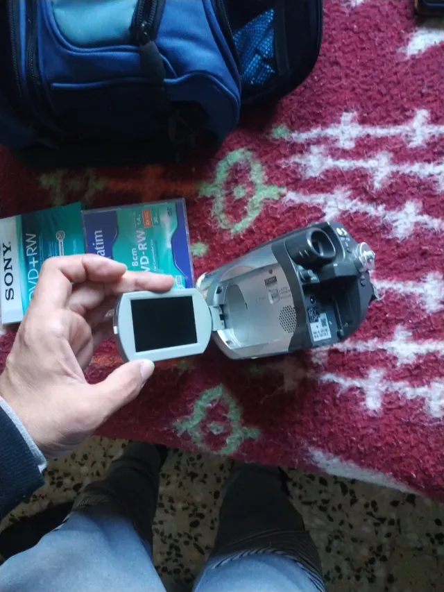 Videocamera Panasonic VDR-D150 + Accessori