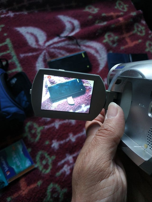 Videocamera Panasonic VDR-D150 + Accessori