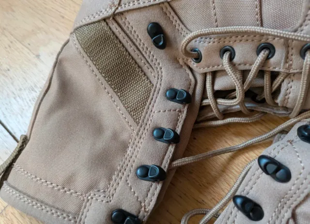 Botas militares tácticas beige talla 40