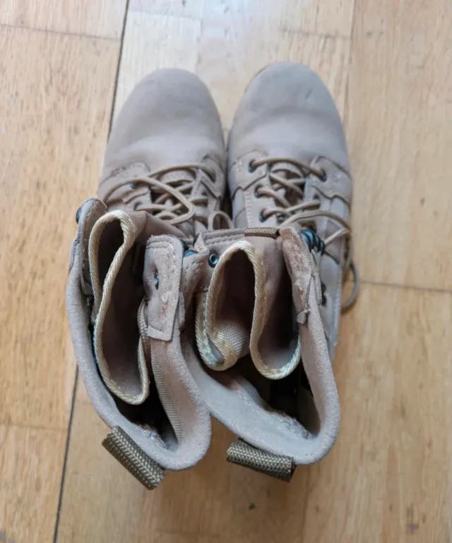 Botas militares tácticas beige talla 40