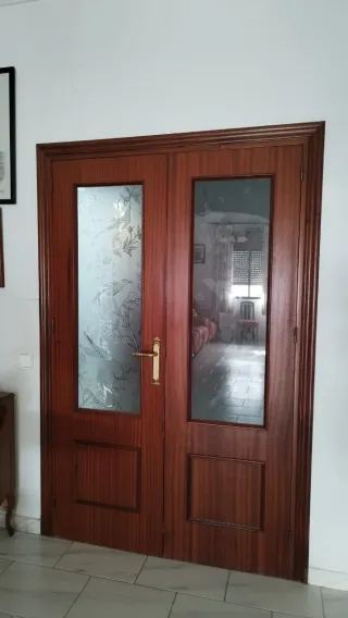 Puertas dobles madera con cristales