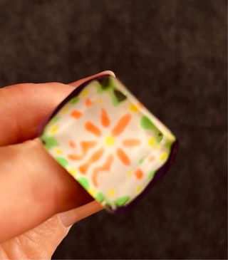 Anillo fantasía multicolor morado